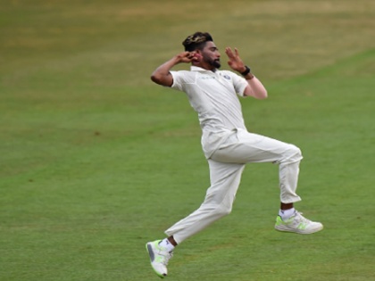 ICC Ranking 2023 Josh Hazlewood number one Mohammed Siraj third pos spot ODI bowlers Australian fast bowler Mitchell Starc see list | ICC Ranking 2023: ऑस्ट्रेलियाई तेज गेंदबाज ने दिया झटका,ऑस्ट्रेलिया के खिलाफ दूसरे मैच में विकेट नहीं, रैंकिंग गंवाई, देखें लिस्ट