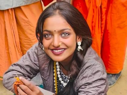 Maha Kumbh's viral girl Monalisa's luck shines, now she will debut in acting through this film | महाकुंभ की वायरल गर्ल मोनालिसा की चमकी किस्मत, अब इस फिल्म के जरिए एक्टिंग में करेंगी डेब्यू Maha Kumbh's viral girl Monalisa's luck shines, now she will debut in acting through this film | महाकुंभ की वायरल गर्ल मोनालिसा की चमकी किस्मत, अब इस फिल्म के जरिए एक्टिंग में करेंगी डेब्यू