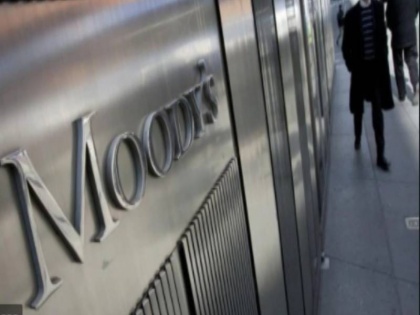 Moody's said, PSB will need capital up to Rs 2,100 billion in next two years | मूडीज ने कहा, पीएसबी को अगले दो वर्षों में 2,100 अरब रुपये तक पूंजी की जरूरत होगी
