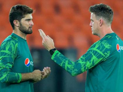 Pakistan Bowling Coach Morne Morkel resigns disappointing World Cup 2023 coach resigns within 6 months former cricketers demand removal Babar Azam captaincy | Pakistan Bowling Coach: हार के बाद पाकिस्तान क्रिकेट में हाहाकार, 6 माह में गेंदबाजी कोच ने दिया इस्तीफा, बाबर आजम की बारी!