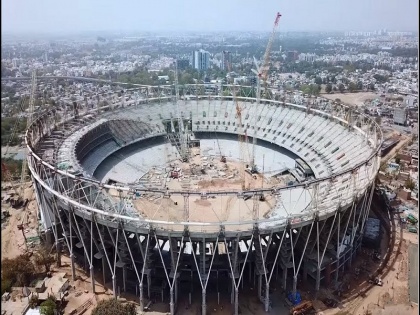Namaste Trump: Mrugesh Jaikrishna Man who built Motera stadium in just 8 months, not invited | जिस शख्स ने महज 8 महीने में बना दिया था मोटेरा स्टेडियम, उसे नहीं मिला 'नमस्ते ट्रंप' कार्यक्रम का न्योता