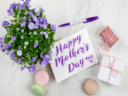 5 last-minute Mother's Day gift ideas for your mother | Mother's Day 2024: मां के लिए अब तक नहीं खरीद पाएं हैं कोई गिफ्ट, आखिरी समय में काम आएंगे ये 5 आईडिया