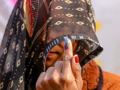 MP-CG Voting Updates Assembly Elections 2023 Madhya Pradesh sees 73-01 pc polling, voter turn out 68-15 in Chhattisgarh MP Assembly polls | MP-CG Voting Updates: मध्य प्रदेश में वोटों की बारिश, 73.01 % मतदान, देखें जिलेवार विवरण