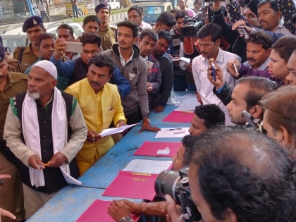 Madhya Pradesh: 3 Election Commision officials passed away due to cardiac arrest | MP Election Polling: चुनाव ड्यूटी पर तैनात तीन अधिकारियों की हार्ट अटैक से मौत