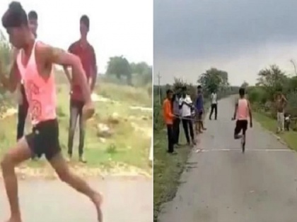 Barefoot 19-year-old Indian sprinter 100-metre lap in 11 seconds video goes viral Union Sports Minister promises | नंगे पैर बिजली की तेजी से 11 सेकेंड में दौड़ा 100 मीटर, वायरल वीडियो को देख खेल मंत्री ने कहा, कोई भेजो इसे मेरे पास