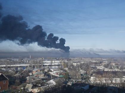 Ukraine border guards report the first death and say Russia's ground forces have crossed into Ukraine | Russia-Ukraine Crisis: यूक्रेन के 40 से अधिक सैनिक, लगभग 10 नागरिक मारे गए, कई दिशाओं से यूक्रेन में घुसी रूसी सेना