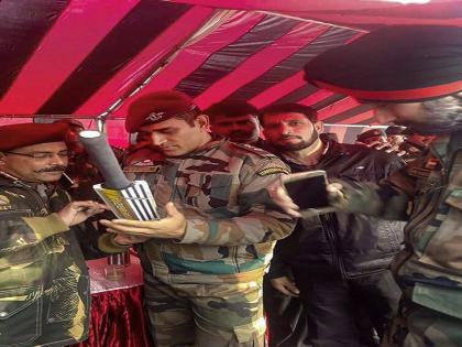 MS Dhoni joins army in south kashmir, first pic goes viral | धोनी ने कश्मीर में सेना के साथ शुरू की ट्रेनिंग, पहली तस्वीर आई सामने, हुई वायरल