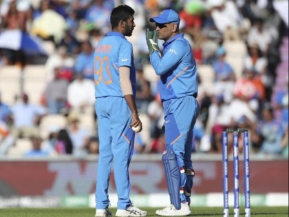 ICC World Cup 2019: India vs Afghanistan: MS Dhoni makes record of most stumpings in List A cricket | IND vs AFG: धोनी का भारत की रोमांचक जीत में कमाल, विकेटकीपिंग में रचा नया इतिहास
