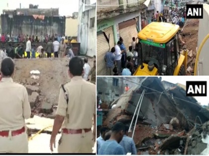 andhra pradesh 3 children and aged woman died in building collapsed due to heavy rains late at night | आंध्र प्रदेशः भारी बारिश के कारण 3 मंजिला इमारत ढही, 3 बच्चों समेत एक महिला की मौत