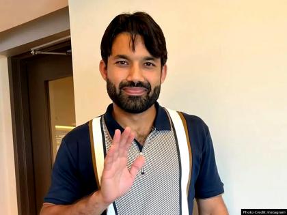 Pakistan vs Sri Lanka ODI World Cup 2023 Mohammad Rizwan Player of the Match Said Will always remember Hyderabad Curator in our prayers it felt as if I was playing a match in Rawalpindi | Pakistan vs Sri Lanka ODI World Cup 2023: प्लेयर ऑफ द मैच रिजवान ने कहा-दुआओं में हैदराबाद क्यूरेटर को हमेशा याद करेंगे, ऐसा लगा जैसे मैं रावलपिंडी में मैच खेल रहा हूं...