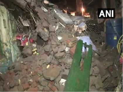 three storey building collapses in Bhiwandi mumbai | मुंबई: भिवंडी में तीन मंजिला इमारत गिरने से एक की मौत, NDRF ने सात लोगों को सुरक्षित बाहर निकाला three storey building collapses in Bhiwandi mumbai | मुंबई: भिवंडी में तीन मंजिला इमारत गिरने से एक की मौत, NDRF ने सात लोगों को सुरक्षित बाहर निकाला