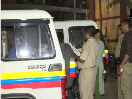 Mumbai 12-year old girl was molested 29-year old man during New Year celebrations five-star hotel victim had come hotel her parents | फाइव स्टार होटल में नए साल के जश्न के दौरान 12 वर्षीय लड़की से 29 वर्षीय शख्स ने किया छेड़छाड़, पीड़िता अपने माता-पिता के साथ होटल आई थी