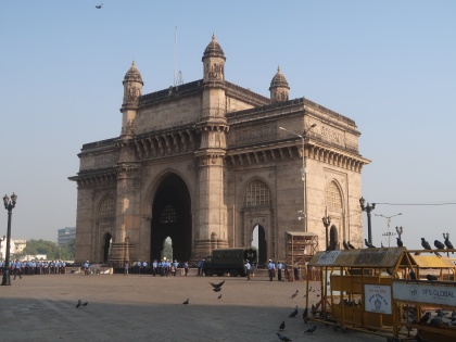 Global Level most expensive city in India Mumbai is ranked 147th globally out of 227 cities Hong Kong leads Delhi 169th, Chennai 184th, Bengaluru 189th see list | Global Level: पांच महाद्वीपों के 227 शहरों में मुंबई 147वें स्थान पर, प्रवासियों के लिए सबसे महंगा शहर, सूची में हांगकांग सबसे आगे, जानें कराची और इस्लामाबाद का हाल
