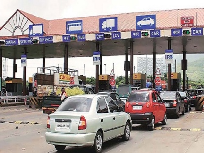 Mumbai-Pune Expressway Toll Tax Hike from April 1 toll hiked by 18 percent Know new rates | Toll Tax Hike: मुंबई-पुणे एक्सप्रेसवे पर 1 अप्रैल से चलना होगा महंगा, टोल में 18% की वृद्धि; जानें नई दरें