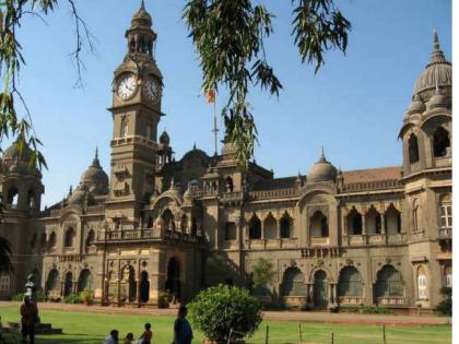 Mumbai university to conduct re exam for individuals who couldn't give exam due to rain | बारिश की वजह से परीक्षा से छूटने वाले छात्र दे सकेंगे दोबारा एग्जाम, मुंबई यूनिवर्सिटी ने दी राहत Mumbai university to conduct re exam for individuals who couldn't give exam due to rain | बारिश की वजह से परीक्षा से छूटने वाले छात्र दे सकेंगे दोबारा एग्जाम, मुंबई यूनिवर्सिटी ने दी राहत