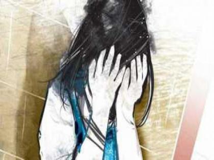 Husband made nude photo of female constable viral, police arrested, know the whole matter | महिला कांस्टेबल की न्यूड फोटो पति ने की वायरल, पुलिस ने किया गिरफ्तार, जानिए पूरा मामला Husband made nude photo of female constable viral, police arrested, know the whole matter | महिला कांस्टेबल की न्यूड फोटो पति ने की वायरल, पुलिस ने किया गिरफ्तार, जानिए पूरा मामला