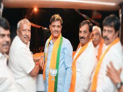 Karnataka Elections 2023: Bommai government minister Muniratna made indecent remarks against Christians, case filed for violation of election code of conduct | Karnataka Assembly Elections 2023: बोम्मई सरकार के मंत्री मुनिरत्ना ने ईसाइयों के खिलाफ की अभद्र टिप्पणी, दर्ज हुआ केस Karnataka Elections 2023: Bommai government minister Muniratna made indecent remarks against Christians, case filed for violation of election code of conduct | Karnataka Assembly Elections 2023: बोम्मई सरकार के मंत्री मुनिरत्ना ने ईसाइयों के खिलाफ की अभद्र टिप्पणी, दर्ज हुआ केस