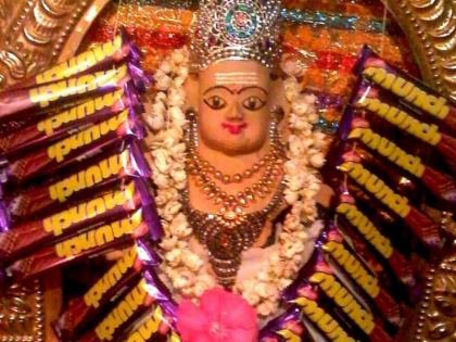 mystery of murugan temple | भारत का ऐसा मंदिर जहां प्रसाद के रुप में चढ़ाते हैं 'चॉकलेट' mystery of murugan temple | भारत का ऐसा मंदिर जहां प्रसाद के रुप में चढ़ाते हैं 'चॉकलेट'