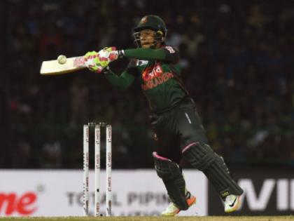 nidahas trophy 2018 mushfiqur rahim fifty sri lanka beat bangladesh by 5 wickets | निदाहास ट्रॉफी: रहीम ने पलटी रोमांचक बाजी, बांग्लादेश ने श्रीलंका को हराकर दर्ज की पहली जीत