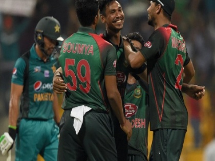 asia cup 2018 bangladesh beat pakistan by 37 runs to set final clash with india | एशिया कप: मुस्तफिजुर रहमान के सामने पाकिस्तान ने टेके घुटने, फाइनल में भारत-बांग्लादेश की भिड़ंत