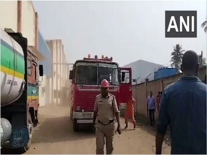 Andhra Pradesh: Seven workers die of suffocation while cleaning oil tanks in a factory | आंध्र प्रदेश में दर्दनाक हादसा: फैक्टरी में तेल के टैंक की सफाई करते समय दम घुटने से 7 मजदूरों की मौत
