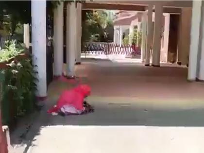 VIDEO: FIR filed against 71-year-old woman who offered namaz outside DM office in Hamirpur, home guard suspended | VIDEO: हमीरपुर में डीएम ऑफिस के बाहर नमाज पढ़ने वाली 71 वर्षीय महिला के खिलाफ FIR दर्ज, होमगार्ड हुआ सस्पेंड