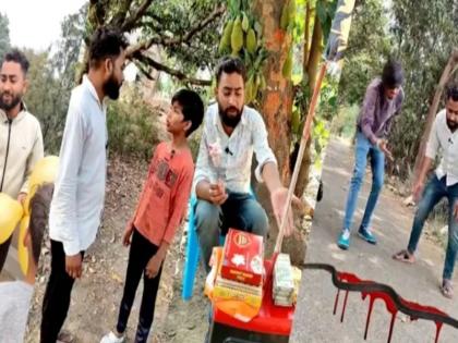 How A 90’s TV Show Inspired A Video Creator from Uttar Pradesh | मिलिए यूपी के एक ऐसे वीडियो क्रिएटर से, जिसे 90 के दशक के एक टीवी शो ने किया प्रेरित How A 90’s TV Show Inspired A Video Creator from Uttar Pradesh | मिलिए यूपी के एक ऐसे वीडियो क्रिएटर से, जिसे 90 के दशक के एक टीवी शो ने किया प्रेरित