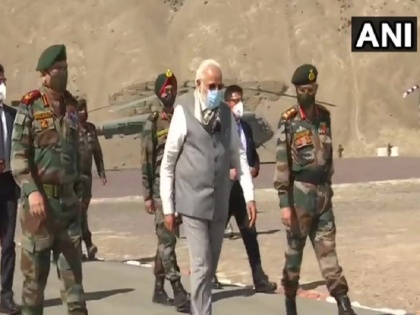 China on PM Narendra Modi Ladakh visit says No party should engage in escalate situation | PM Modi In Leh: पीएम नरेंद्र मोदी के अचानक लेह दौरे से तिलमिला गया चीन! कह दी ये बात