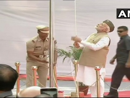 PM Modi hoists flag at Red Fort on 75th anniversary of the proclamation of ‘Azad Hind Sarkar' | लालकिले की प्राचीर से साल में दूसरी बार ध्वाजारोहण, पीएम मोदी ने की नई परंपरा की शुरुआत