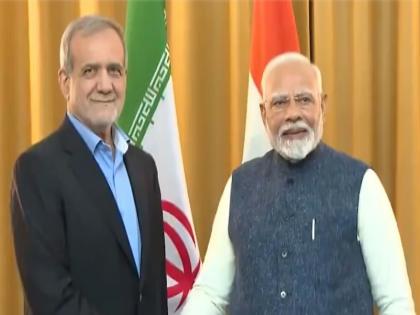 PM Modi Speaks With Iran’s President Masoud Pezeshkian Following US Strikes On Nuclear Sites | न्यूक्लियर साइट पर अमेरिकी हमलों के बाद पीएम मोदी ने ईरान के राष्ट्रपति मसूद पेजेशकियन से बात की PM Modi Speaks With Iran’s President Masoud Pezeshkian Following US Strikes On Nuclear Sites | न्यूक्लियर साइट पर अमेरिकी हमलों के बाद पीएम मोदी ने ईरान के राष्ट्रपति मसूद पेजेशकियन से बात की