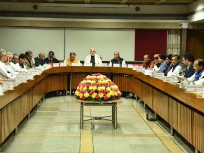 PM Narendra Modi discusses the issue of holding elections together in NITI Aayog | पीएम मोदी एक साथ चुनाव कराने के मुद्दे पर गंभीर, नीति आयोग की बैठक में की चर्चा