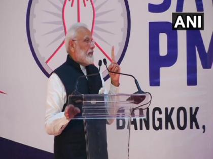 PM Narendra Modi in Thailland bangkok at Sawasdee Modi event speech and highlights | बैंकॉक में पीएम मोदी ने किया 370 का जिक्र, कहा- जब निर्णय और इरादा सही हो तो गूंज दुनियाभर में सुनाई देती है