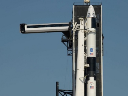 SpaceX falcon 9 historical rocket launch postponed due to bad weather | स्पेसएक्स का ऐतिहासिक प्रक्षेपण मौसम खराब होने की वजह से टला, 17 मिनट पहले लिया गया अहम फैसला