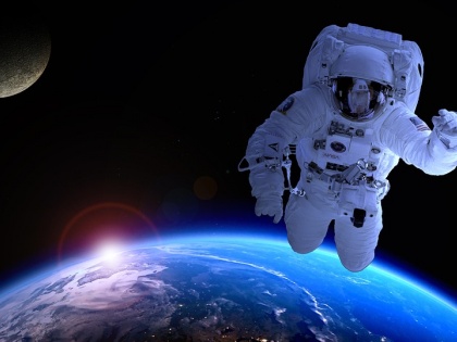 NASA will open international space station for tourists from 2020 | 2020 से पर्यटकों के लिए अंतरराष्ट्रीय अंतरिक्ष स्टेशन खोलेगा NASA