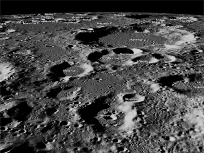 Vikram had hard landing, Nasa releases images of Chandrayaan-2 landing site social media says lie | चांद पर बड़े जोर से गिरा था विक्रम लैंडर, नासा ने तस्वीर जारी करके बताया तो लोगों ने कहा- झूठ मत बोलो ये तो...