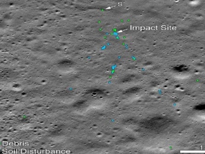 nasa found chandrayaan 2s vikram lander on moons surface | NASA के मून मिशन के ऑर्बिटर को मिला चंद्रयान-2 का विक्रम लैंडर, ट्वीट की तस्वीर
