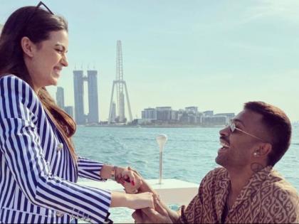 Natasha Stankovic engagement with cricketer hardik pandya know Natasha Stankovic famous songs movie biogaphy | 'डीजे वाले बाबू' गर्ल नताशा ने की हार्दिक पंड्या से सगाई, इन गानों पर लगाया है ग्लैमर का तड़का Natasha Stankovic engagement with cricketer hardik pandya know Natasha Stankovic famous songs movie biogaphy | 'डीजे वाले बाबू' गर्ल नताशा ने की हार्दिक पंड्या से सगाई, इन गानों पर लगाया है ग्लैमर का तड़का