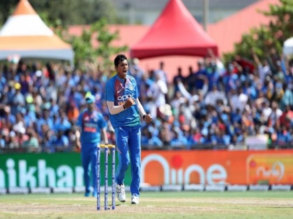 India vs West Indies: Navdeep Saini has bright future, says Virat Kohli | IND vs WI: नवदीप सैनी के फैन हुए विराट कोहली, कहा, 'उनका भविष्य उज्ज्वल है'