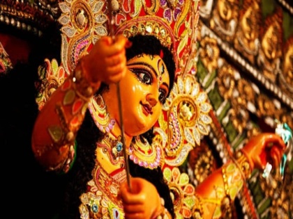 Navratri 2022 Durga Puja on Mahaashtami, now Sanskrit shlokas will be read in Bengali language know reason wb kolkata | Navratri 2022: दुर्गा पूजा महाअष्टमी पर पुष्पांजलि, संस्कृत श्लोक अब इस भाषा में पढ़े जाएंगे, जानें क्या है कारण