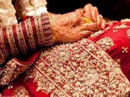 Champaran: Newly wed marriage-for-dowry-in-laws-cut-newlywed-to-blade | बिहार में दहेज के लिए ससुराल वालों ने पार की हैवानियत की हदें: विवाहिता के गुप्तांग में डाले ब्लेड और माचिस की तिल्लियां, किया लहूलुहान