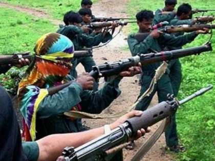 3 Naxals killed in Jharkhand encounter AK-47 and a rifle were recovered | झारखंड: पश्चिमी सिंहभूम में महिला नक्सली समेत तीन ढेर, एके-47 बरामद