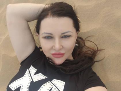 russia ukraine crisis Ukrainian actress Natalia Kozhenova express fear about her family | परिवार को कुछ हो गया तो मैं अनाथ हो जाऊंगी, 11 साल पहले भारत आईं यूक्रेन की अभिनेत्री नतालिया कोझेनोवा