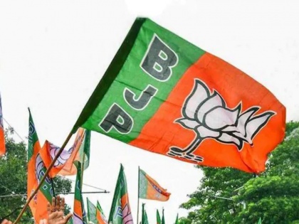 maharashtra panchayat elections bjp victory on 419 seats shiv Sena on the fourth position | महाराष्ट्र: पंचायत चुनाव में भाजपा को बंपर जीत, 419 सीटों पर कब्जा, शिवसेना चौथे स्थान पर