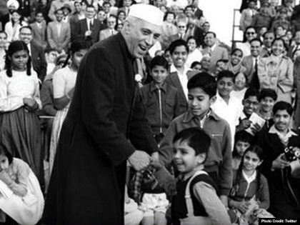 Happy Children's Day 2023 Read these thoughts of Chacha Nehru on Children's Day you will get inspiration | Happy Children's Day 2023: बाल दिवस के दिन पढ़े चाचा नेहरू के लिखें ये विचार, मिलेगी प्रेरणा