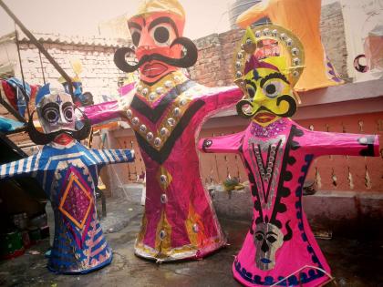 Ravana was also unable to survive due to sluggishness in the economy, it became shorter and shorter, the effigies of Kumbhakarna and Meghnad's effigies decreased. | अर्थव्यवस्था में सुस्ती की मार से ‘रावण’ भी बच नहीं पाया, कद और छोटा हुआ, कुम्भकर्ण और मेघनाद के पुतलों के कद्रदान कम Ravana was also unable to survive due to sluggishness in the economy, it became shorter and shorter, the effigies of Kumbhakarna and Meghnad's effigies decreased. | अर्थव्यवस्था में सुस्ती की मार से ‘रावण’ भी बच नहीं पाया, कद और छोटा हुआ, कुम्भकर्ण और मेघनाद के पुतलों के कद्रदान कम