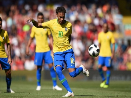 FIFA WORLD CUP 2018: Neymar start training with Brazil Team | FIFA WORLD CUP: ब्राजील टीम के लिए खुशखबरी, नेमार पूरी तरह फिट होकर ट्रेनिंग में लौटे