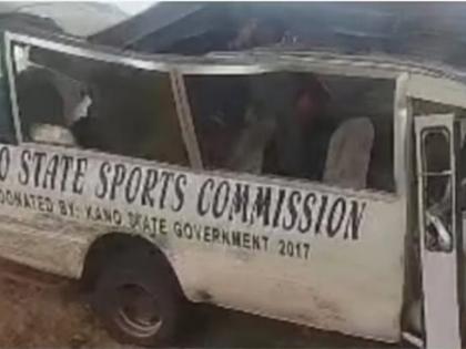 Nigeria Road accident kills 22 athletes returning  sports festival Bus under bridge, driver lost control many injured | नाइजीरियाः पुल के नीचे बस, चालक ने नियंत्रण खोया, 22 एथलीटों की सड़क दुर्घटना में मौत, कई घायल