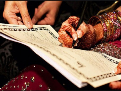 UP man gives triple talaq to bride 2 hours after nikah over dowry | उत्तर प्रदेश: दहेज में गाड़ी न मिलने पर निकाह के 2 घंटे बाद शौहर ने दुल्हन को दिया ट्रिपल तलाक