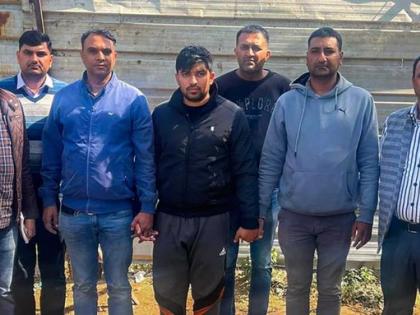 Nikki Yadav Murder Case Fight Nigambodh Ghat Sahil Gehlot killed female friend Nikki Yadav crematorium parking married another girl in evening | Nikki Yadav Murder Case: निगम बोध घाट के बाहर झगड़ा और श्मशान की पार्किंग में साहिल ने निक्की की हत्या की, शाम को दूसरी लड़की से शादी