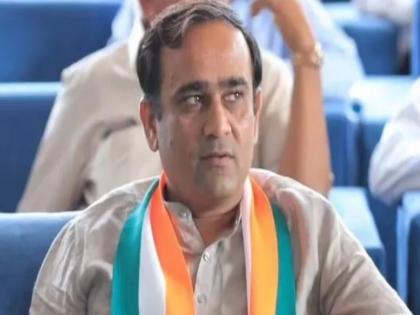 Lok Sabha Elections 2024: "Congress had cheated me, not me", said Nilesh Kumbhani, the party's candidate from Surat | Lok Sabha Elections 2024: "कांग्रेस ने मुझे धोखा दिया था, मैंने नहीं", सूरत से पार्टी के उम्मीदवार रहे नीलेश कुंभानी ने कहा Lok Sabha Elections 2024: "Congress had cheated me, not me", said Nilesh Kumbhani, the party's candidate from Surat | Lok Sabha Elections 2024: "कांग्रेस ने मुझे धोखा दिया था, मैंने नहीं", सूरत से पार्टी के उम्मीदवार रहे नीलेश कुंभानी ने कहा